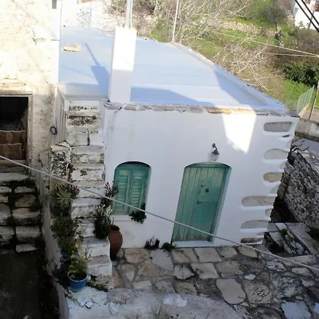 νάξιον εστί 2 - διαμονή στον κυνίδαρο της νάξου Kinidaros